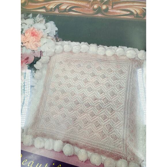 Beautiful Bargello Wedding Ring Cushion Kit Needlework Pillow Vintage Pink White - Picture 2 of 5